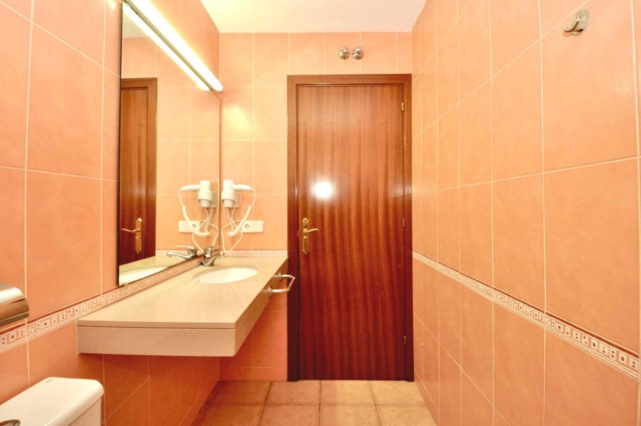 Apartments Sunsol Lloret de Mar Kültér fotó