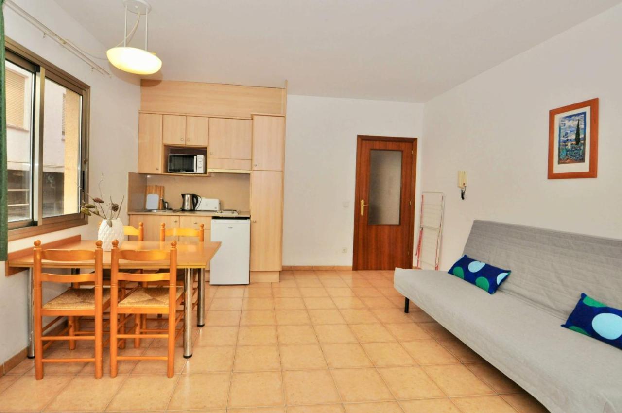 Apartments Sunsol Lloret de Mar Kültér fotó