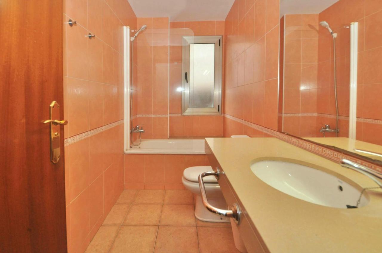 Apartments Sunsol Lloret de Mar Kültér fotó