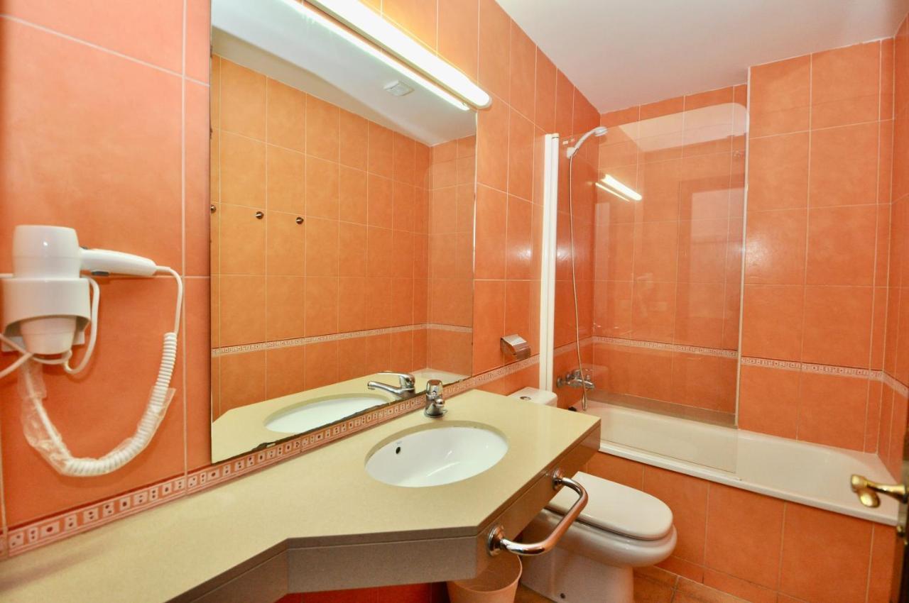 Apartments Sunsol Lloret de Mar Kültér fotó